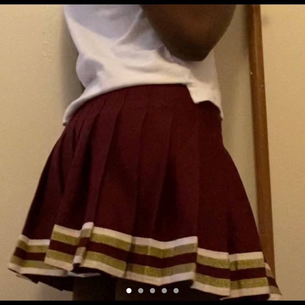 burgundy tennis skirt